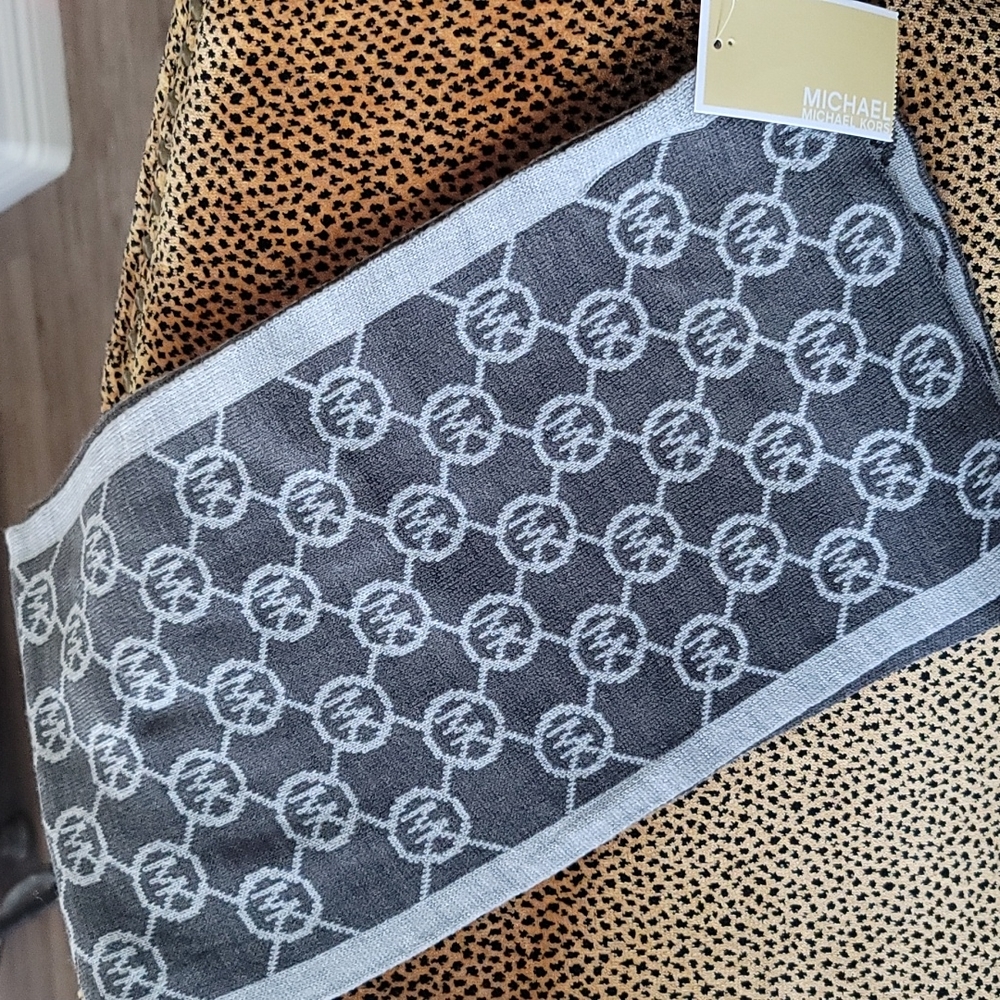 Michael Kors Wool Scarf